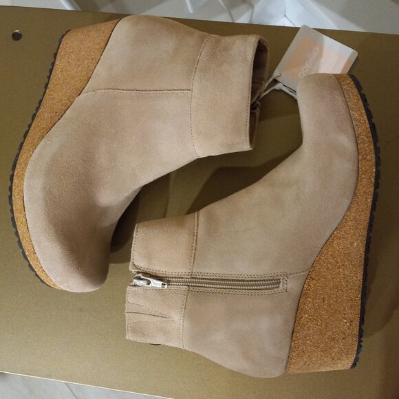 Birkenstock Light Tan Ankle Booties with Cork Wedge